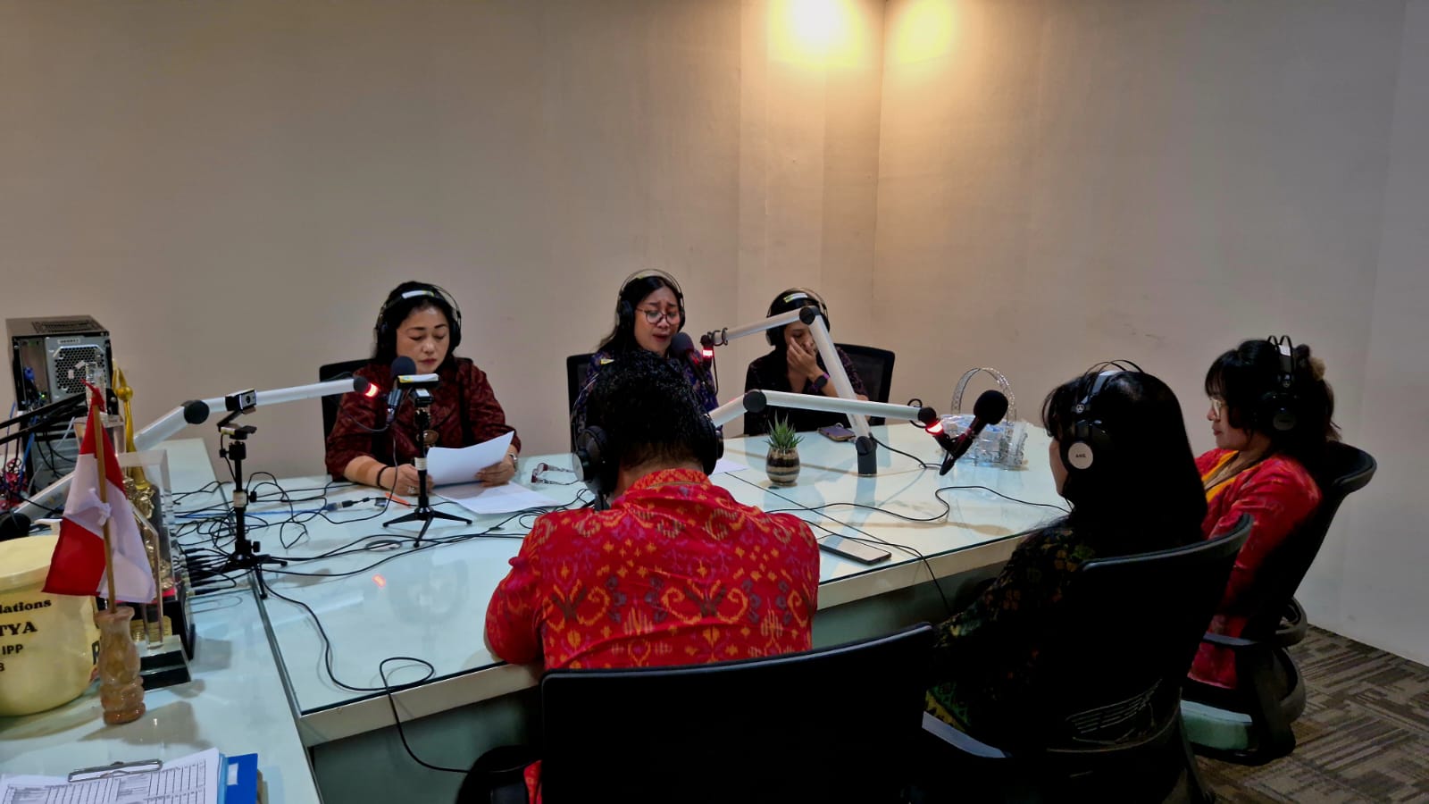 Kegiatan Mesatua Bali dalam Program Pembelajaran Bahasa Bali Bersama Bunda Literasi Kota Denpasar