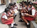 SENANG PUSLING ADA DISEKOLAHNYA