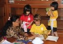 ANAK-ANAK GMIS KUNJUNGI PERPUSTAKAAN JAGADNATHA