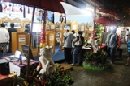 STAND ARSIP DISERBU PENGUNJUNG