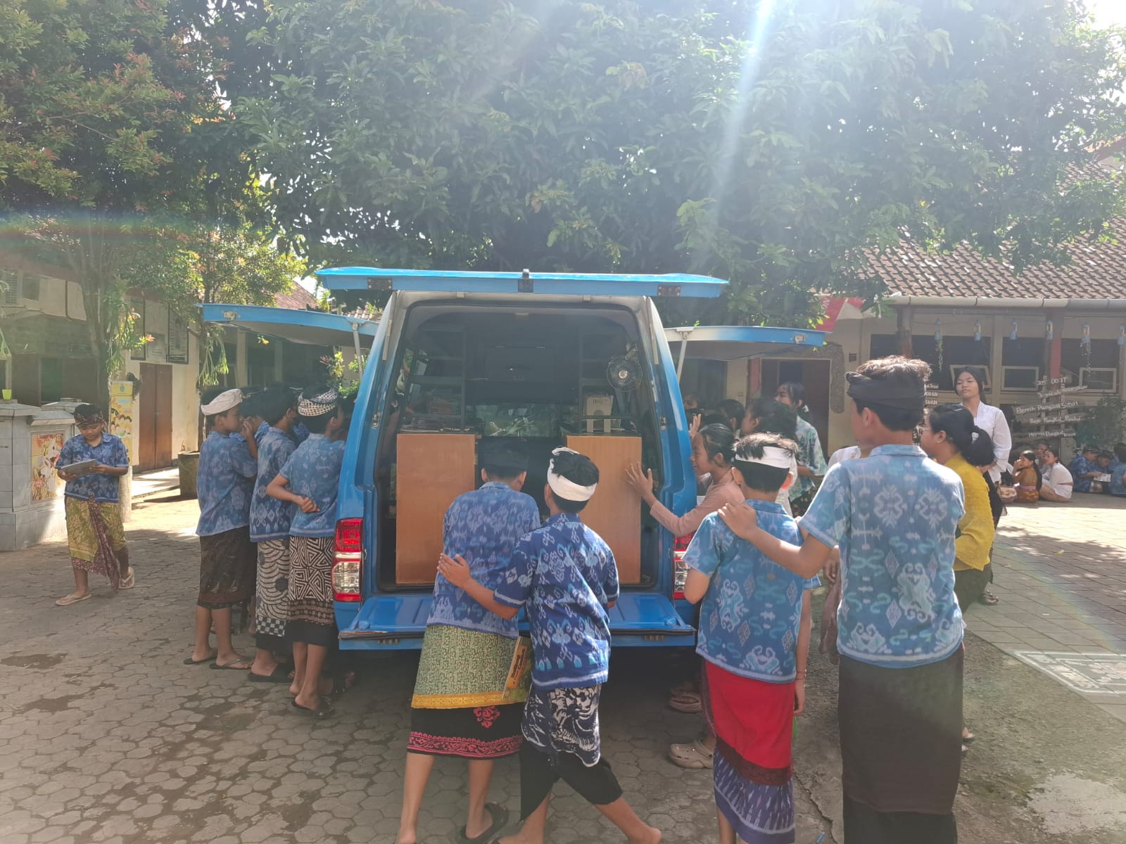 Perpustakaan Keliling (PUSLING) – SDN 1 Sumerta
